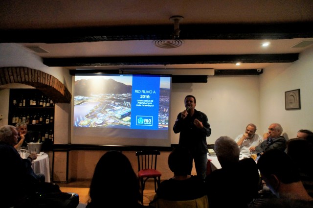 Eduardo Paes defends Olympic legacy