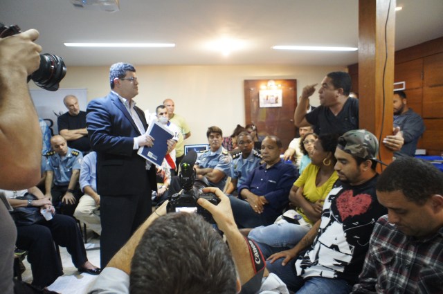 Moradores falaram as verdades deles para subsecretário estadual se segurança pública